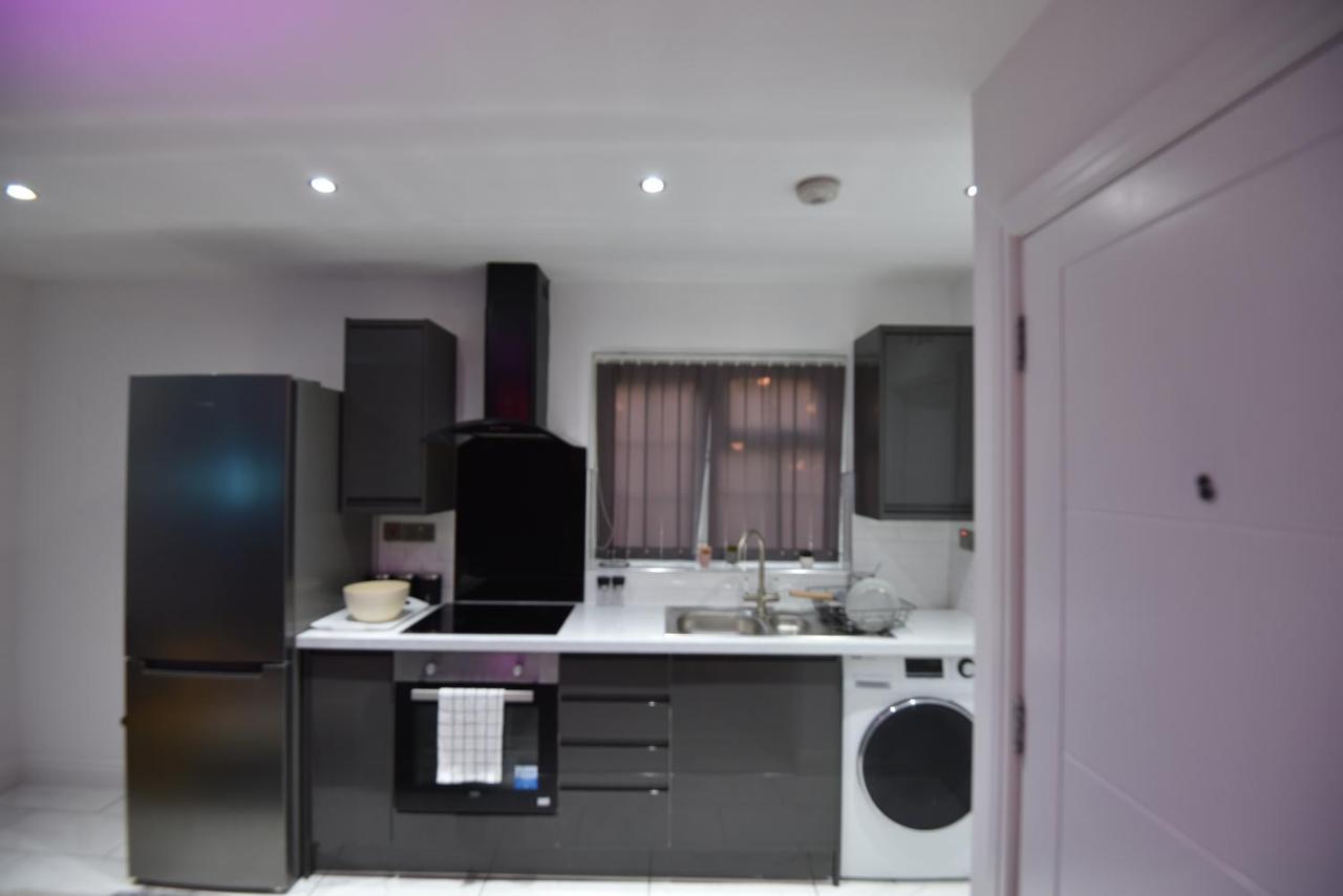 Exclusive!! Newly Refurbished Speedwell Apartment Near Bristol City Centre, Easton, Speedwell, Sleeps Up To 3 Guests מראה חיצוני תמונה